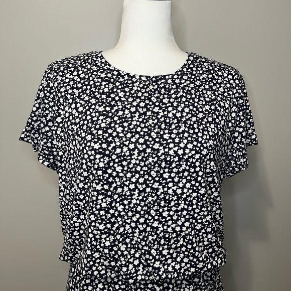 Banana Republic Drop Waist Flounce Hem T Shirt Dress Floral Print - Picture 3 of 9